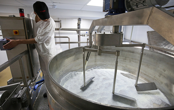 Растительный кефир становится полной альтернативой молочному сырью