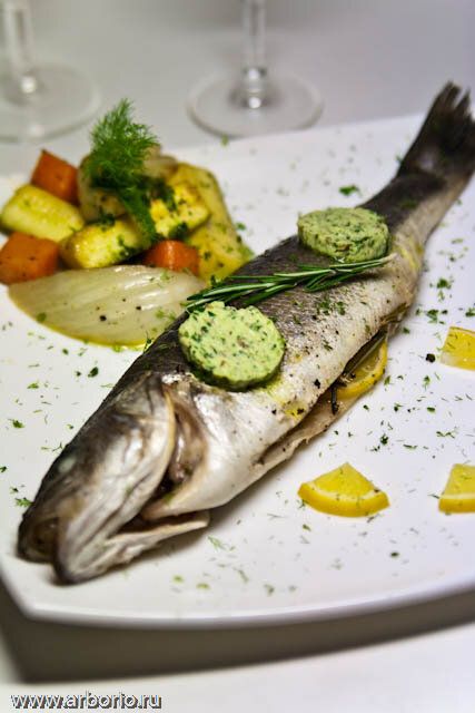 Сибас с розмарином: Вкусное и простое блюдо для домашнего ужина