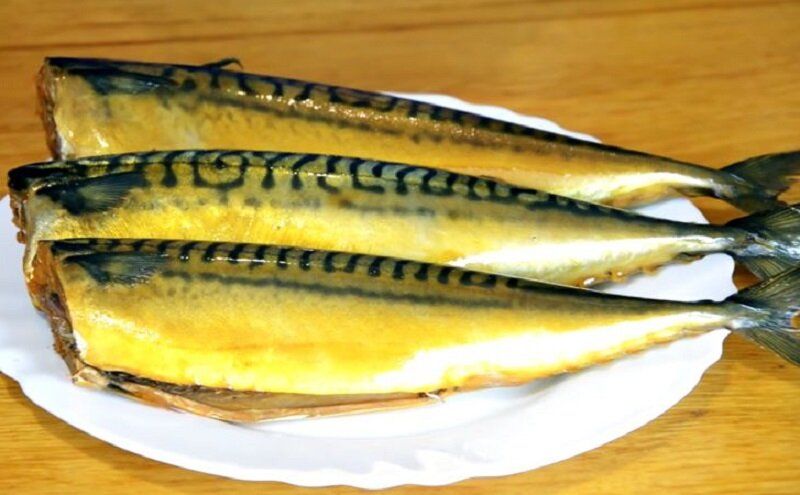 Как легко приготовить домашнюю копченую скумбрию холодным способом