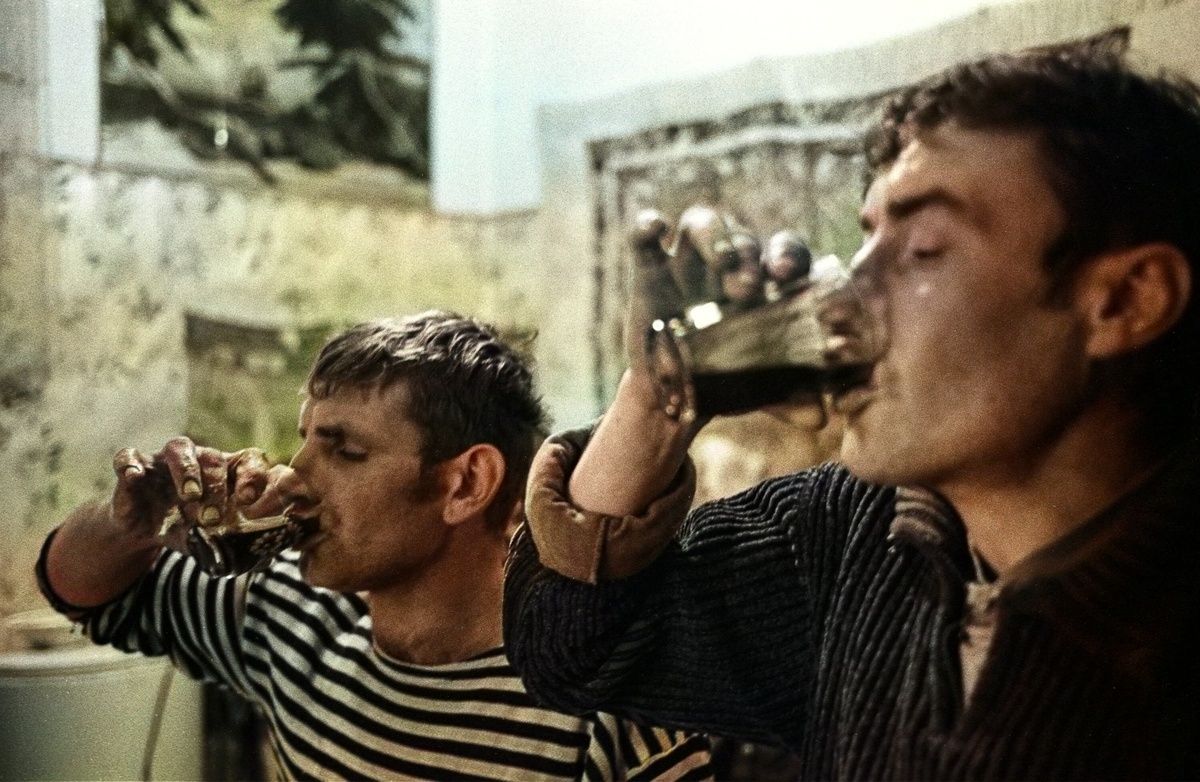 Тайны номерных портвейнов советской эпохи: от «три топора» до «пятнашки»