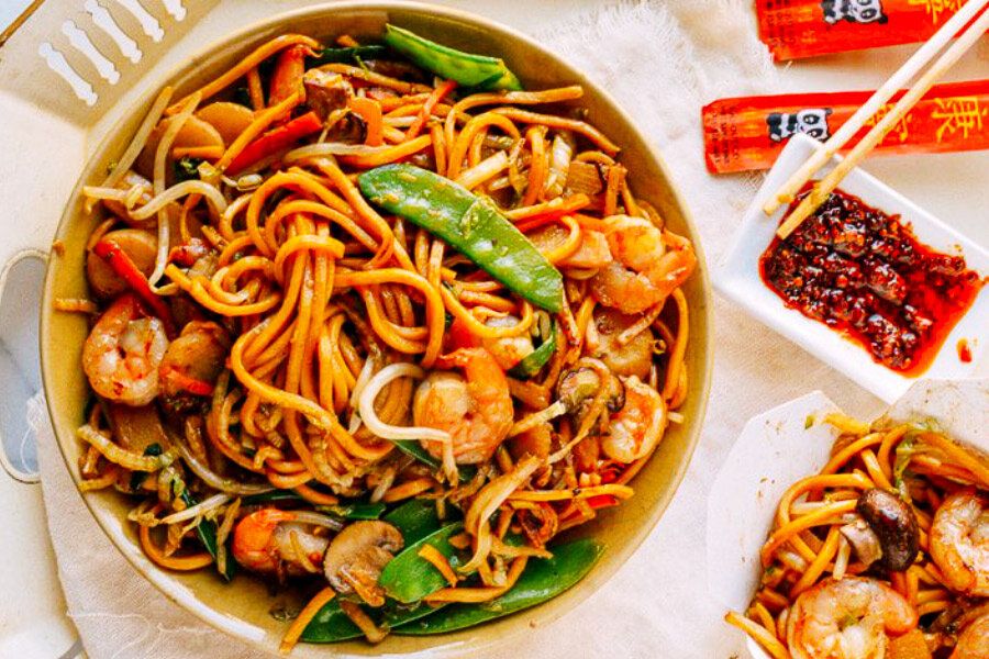 Лапша Ло Мэйн с креветками