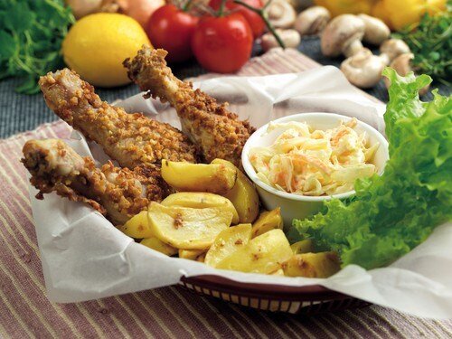 Очарование куриных ножек в хрустящих сухарях с зеленью