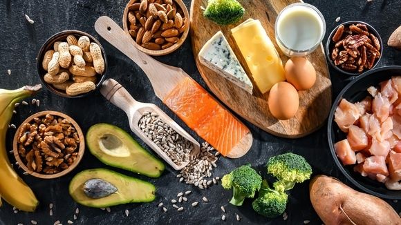 Как питание влияет на здоровье волос: что нужно знать для блеска и густоты