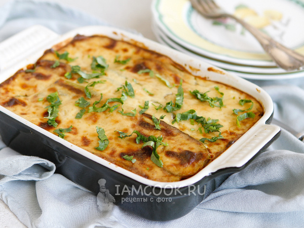 Мясные блюда с картошкой и кабачком: простота, которая радует годы