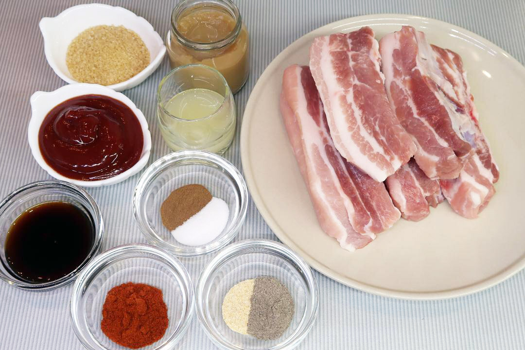 Сочные и ароматные свиные рёбрышки по-канадски в духовке