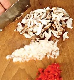 Как приготовить японский омлет с рисом: секреты Омурайсу