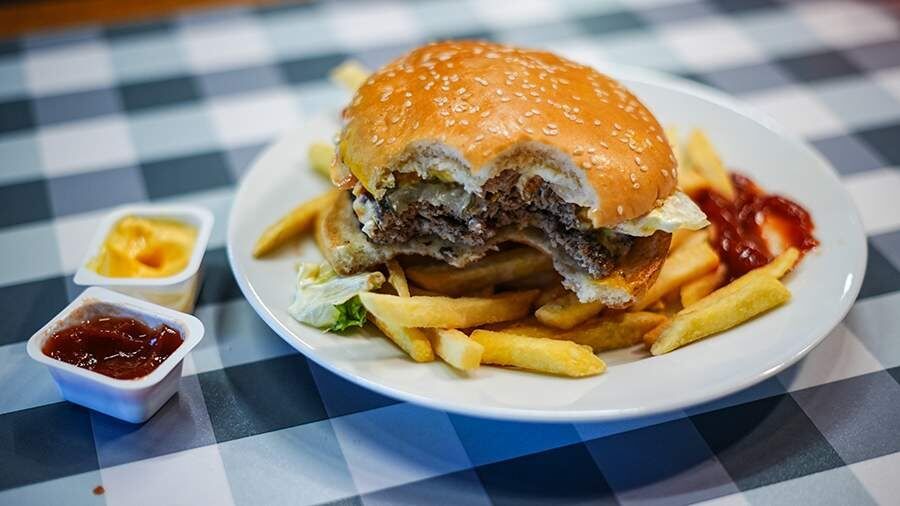 Ультраобработанные продукты в детстве: связь с поведением и эмоциями