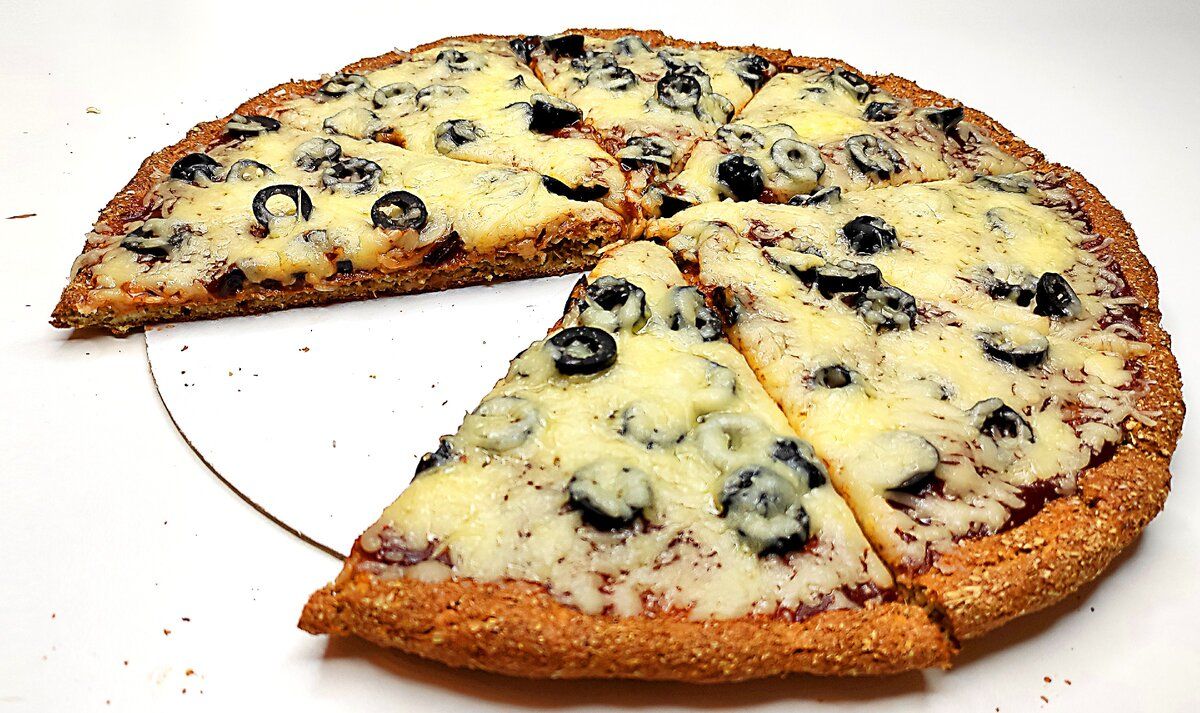 Низкоуглеводная пицца на творожном тесте