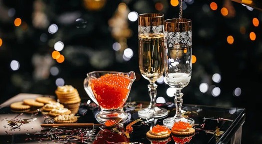 Идеальные сочетания: Как правильно наслаждаться шампанским в 2025 году