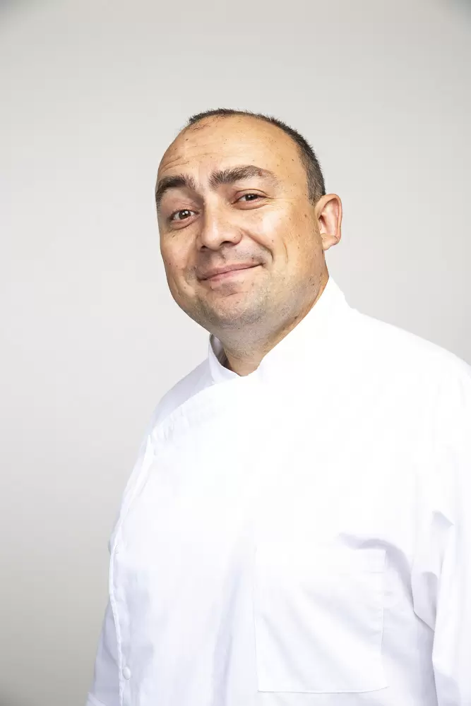 Рисовая мука: секреты работы с хитроумным ингредиентом