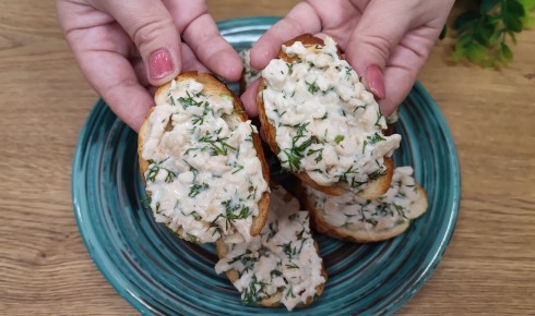 Вкусные и бюджетные бутерброды из куриного филе: идеальный рецепт для любого мероприятия
