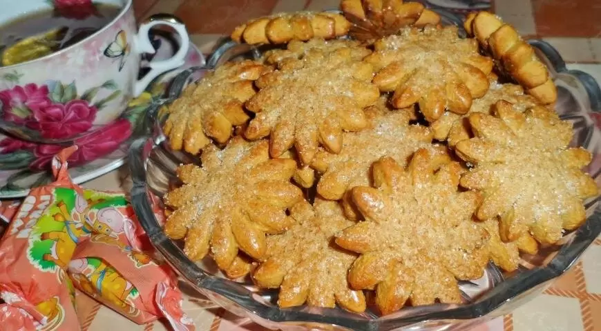 Вкусное банановое печенье без животных продуктов — идеальное лакомство для постящихся