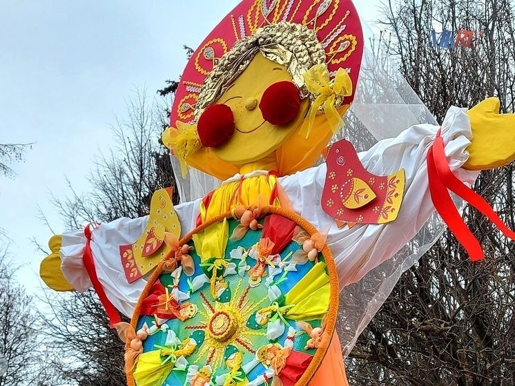 В Никола-Ленивце Масленица зажигает сердце и свет фонарей